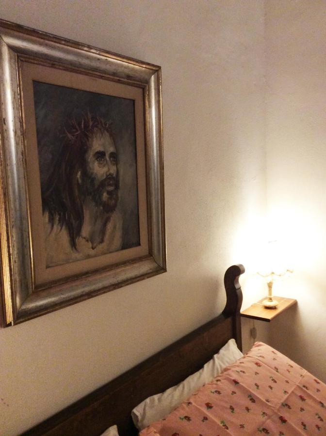 Casa Il Girasole Apartment Livorno Luaran gambar
