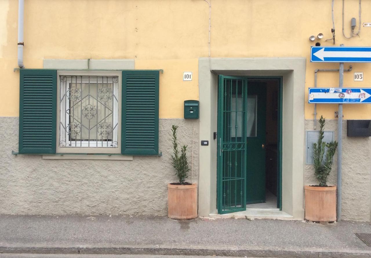 Casa Il Girasole Apartment Livorno Luaran gambar