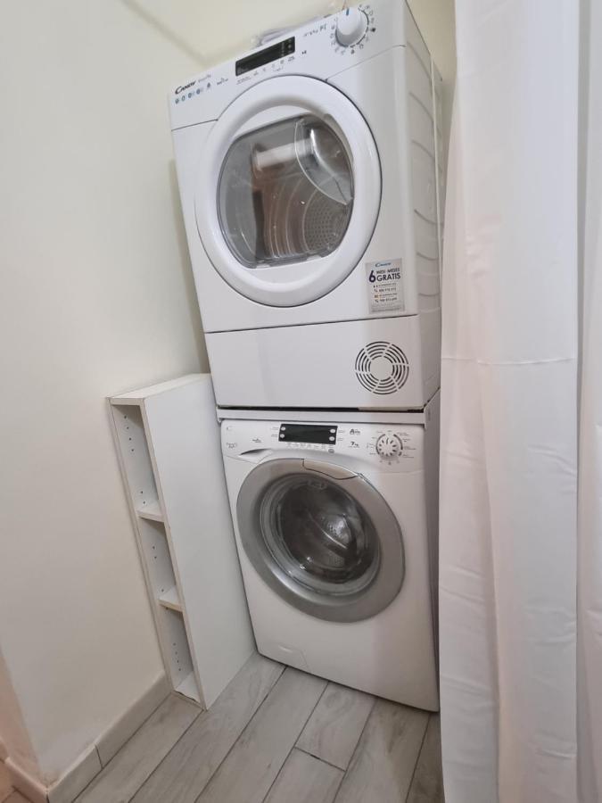 Casa Il Girasole Apartment Livorno Luaran gambar